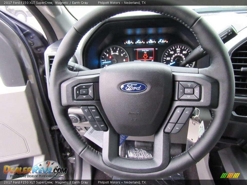 2017 Ford F150 XLT SuperCrew Magnetic / Earth Gray Photo #29