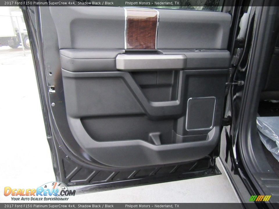 2017 Ford F150 Platinum SuperCrew 4x4 Shadow Black / Black Photo #17
