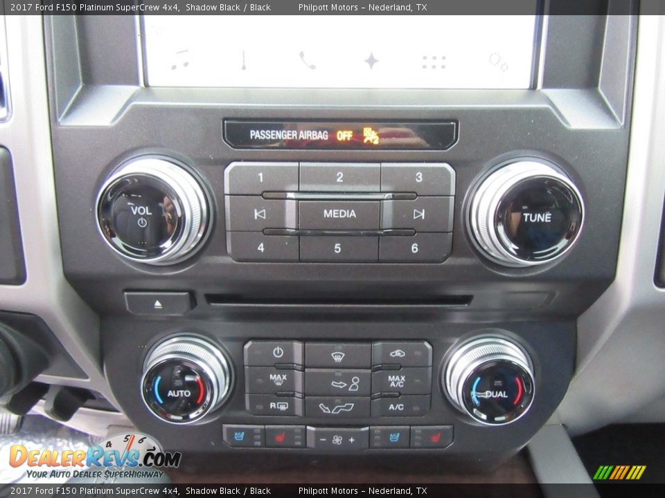 2017 Ford F150 Platinum SuperCrew 4x4 Shadow Black / Black Photo #27