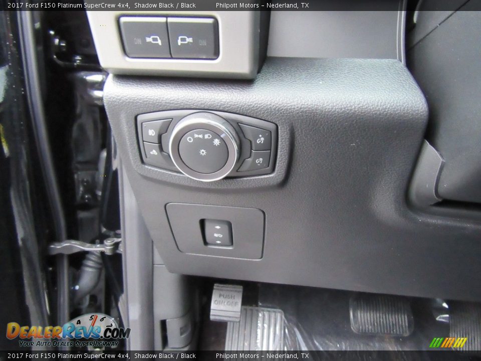 2017 Ford F150 Platinum SuperCrew 4x4 Shadow Black / Black Photo #35