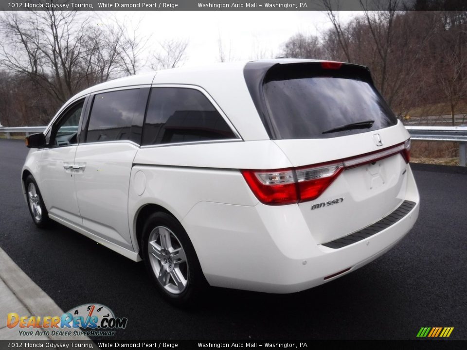 2012 Honda Odyssey Touring White Diamond Pearl / Beige Photo #8