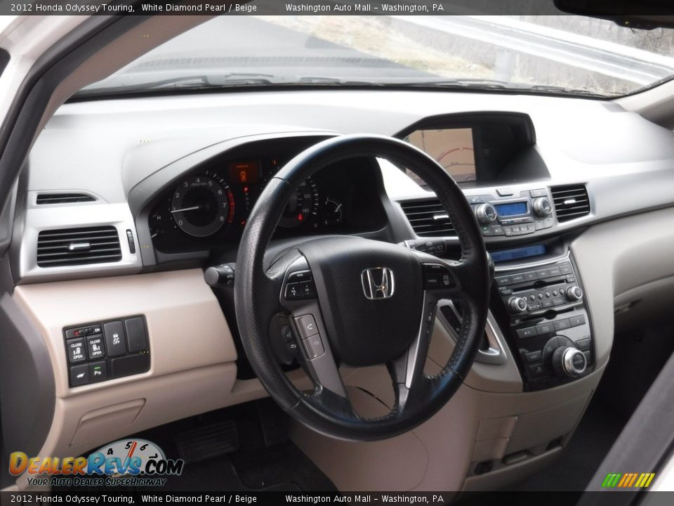 2012 Honda Odyssey Touring White Diamond Pearl / Beige Photo #17