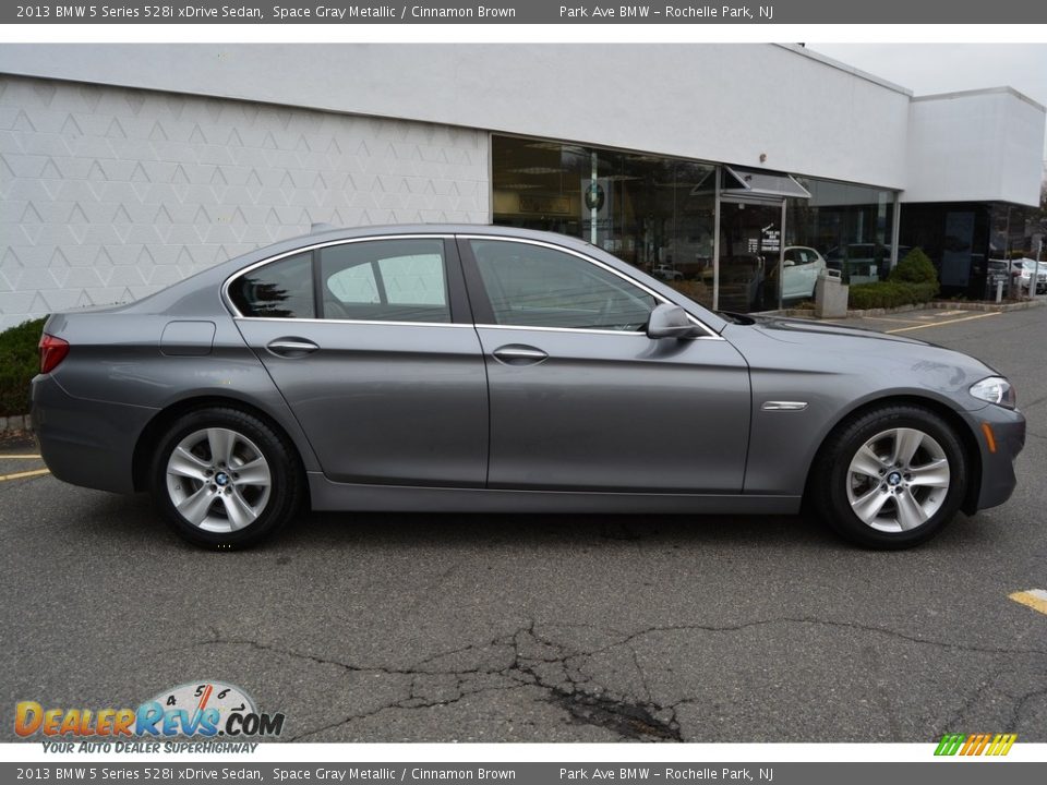 2013 BMW 5 Series 528i xDrive Sedan Space Gray Metallic / Cinnamon Brown Photo #2