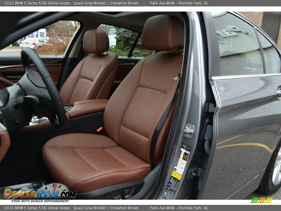 2013 BMW 5 Series 528i xDrive Sedan Space Gray Metallic / Cinnamon Brown Photo #12