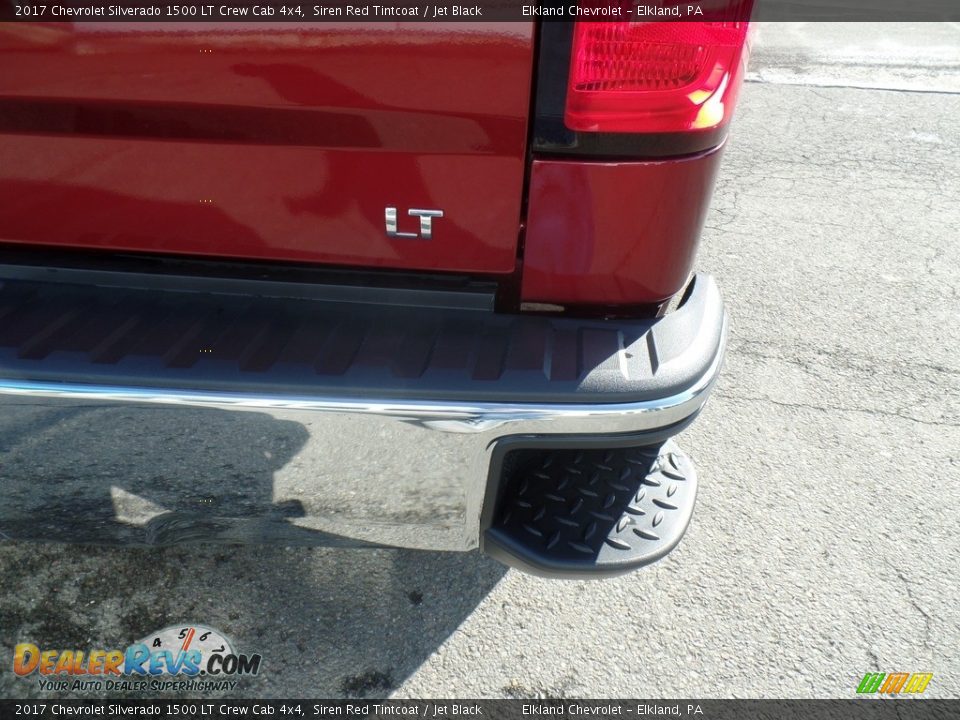 2017 Chevrolet Silverado 1500 LT Crew Cab 4x4 Siren Red Tintcoat / Jet Black Photo #11