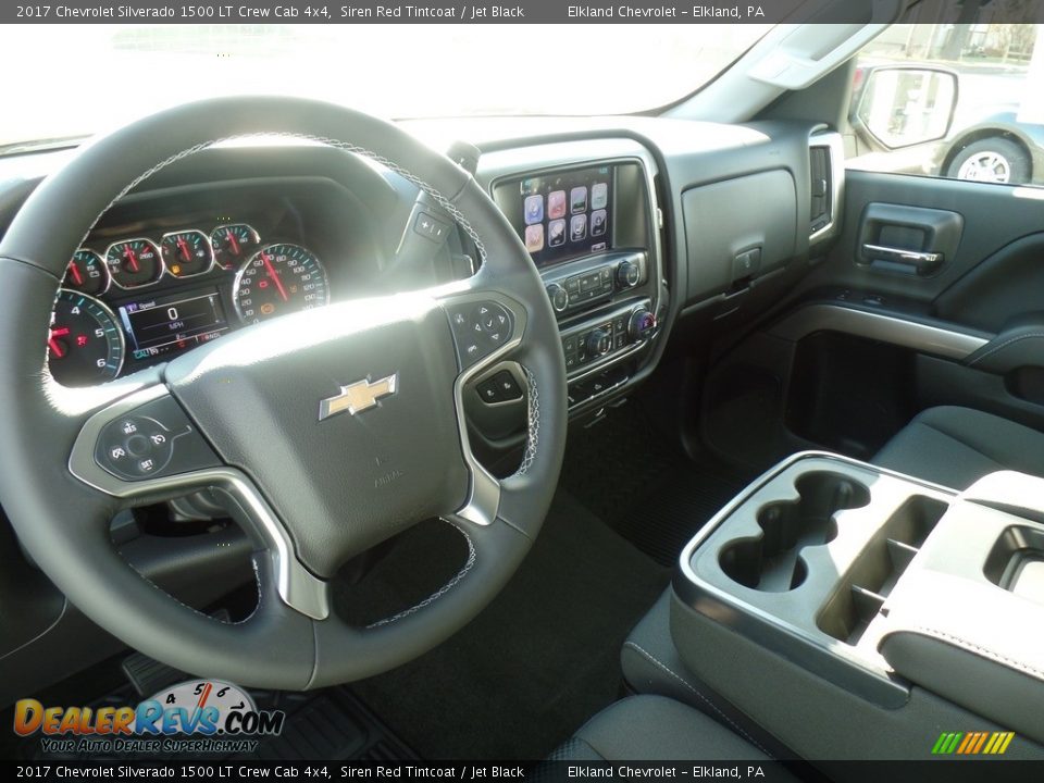 2017 Chevrolet Silverado 1500 LT Crew Cab 4x4 Siren Red Tintcoat / Jet Black Photo #17