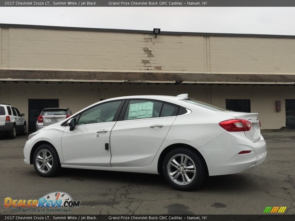 2017 Chevrolet Cruze LT Summit White / Jet Black Photo #6