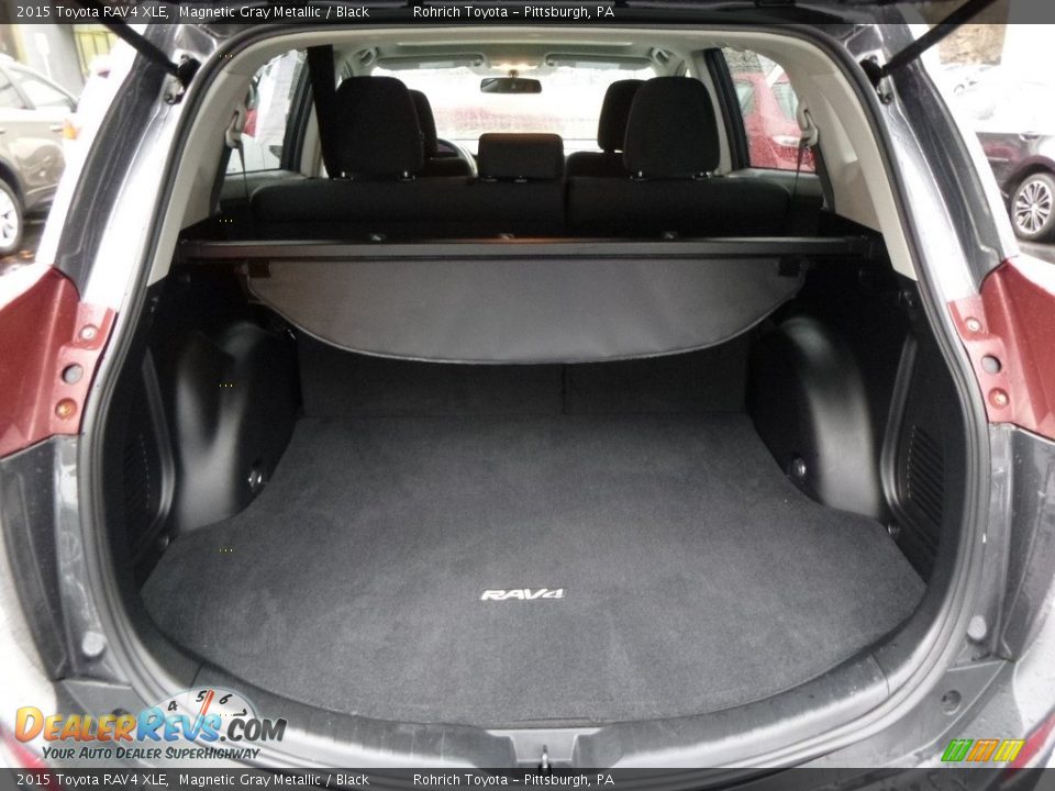 2015 Toyota RAV4 XLE Magnetic Gray Metallic / Black Photo #16