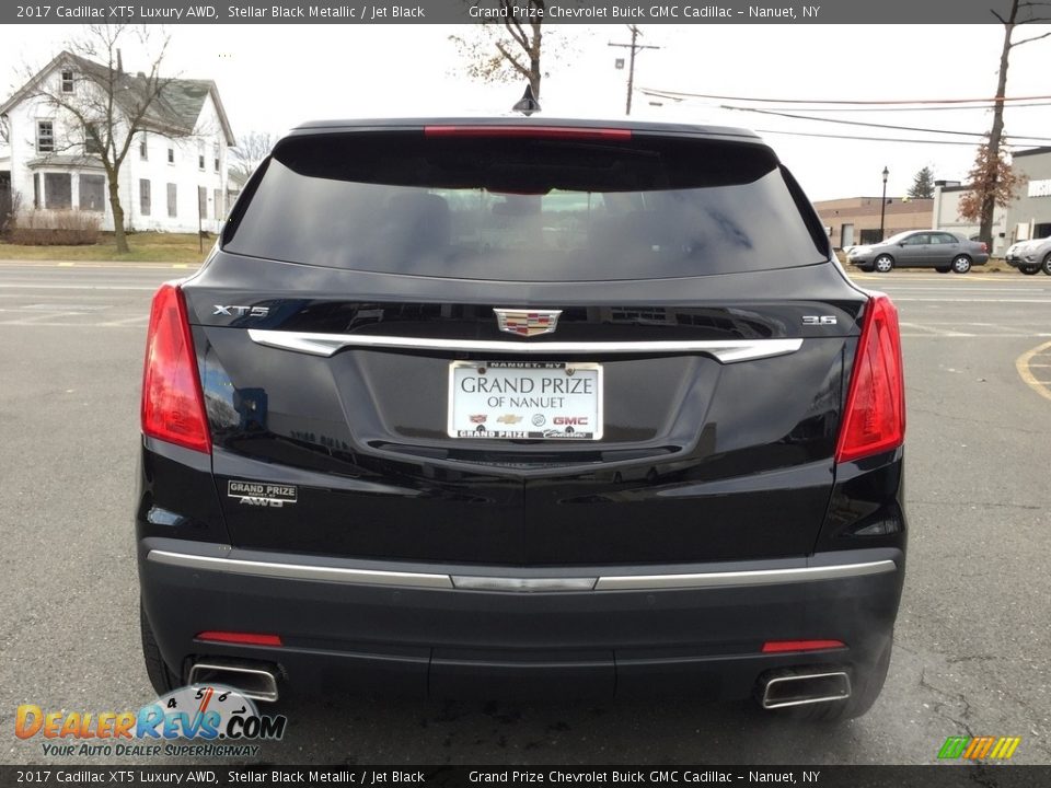 2017 Cadillac XT5 Luxury AWD Stellar Black Metallic / Jet Black Photo #6