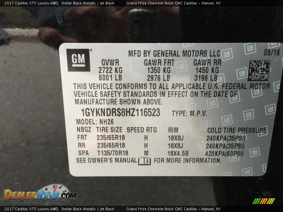 2017 Cadillac XT5 Luxury AWD Stellar Black Metallic / Jet Black Photo #17