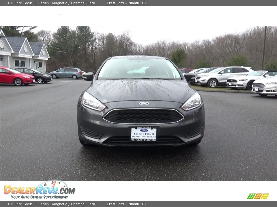 2016 Ford Focus SE Sedan Magnetic / Charcoal Black Photo #2