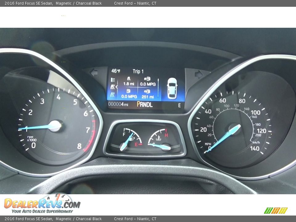 2016 Ford Focus SE Sedan Magnetic / Charcoal Black Photo #14