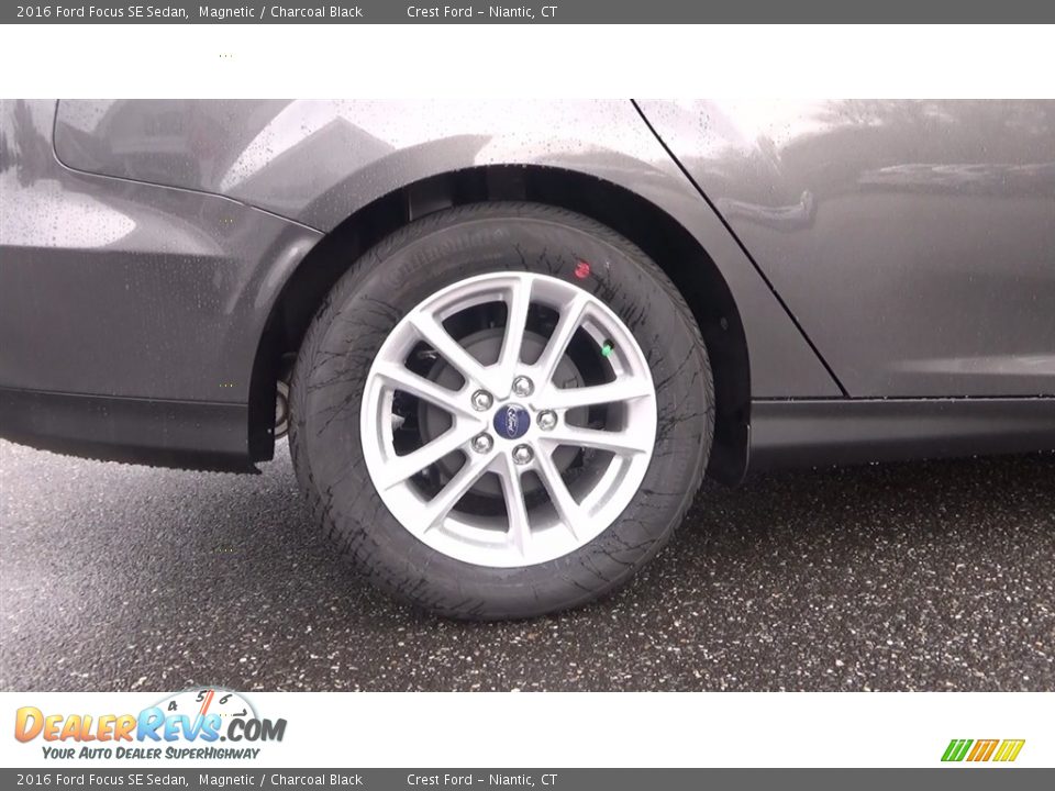 2016 Ford Focus SE Sedan Magnetic / Charcoal Black Photo #21