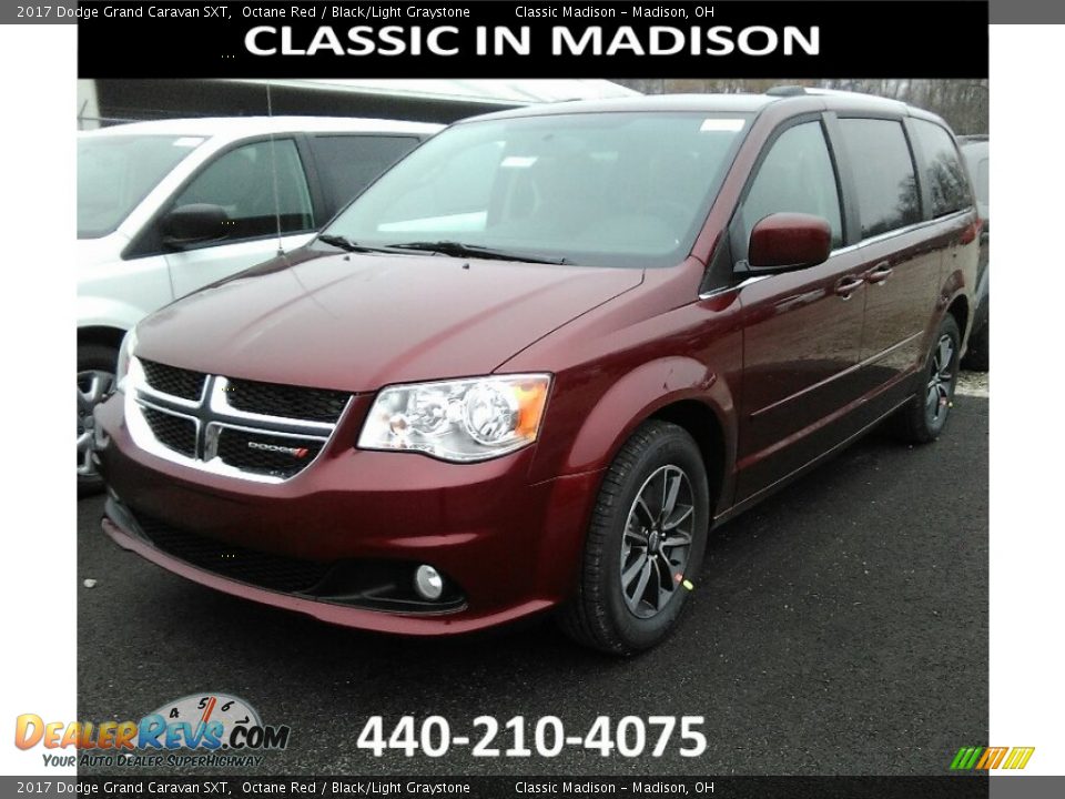 2017 Dodge Grand Caravan SXT Octane Red / Black/Light Graystone Photo #1