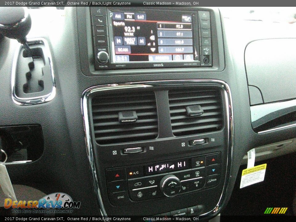 2017 Dodge Grand Caravan SXT Octane Red / Black/Light Graystone Photo #6