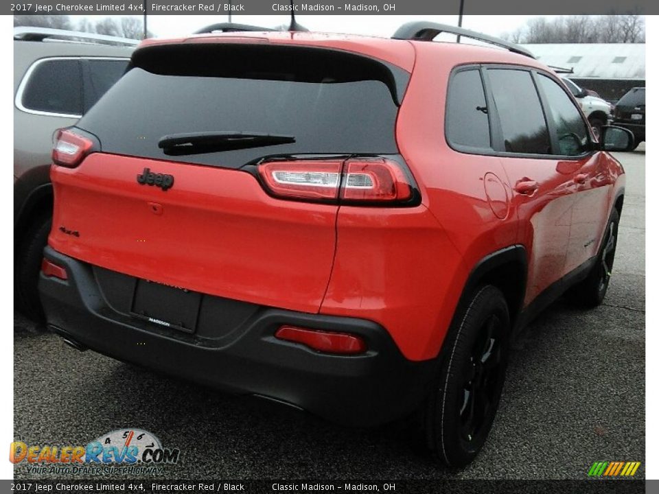 2017 Jeep Cherokee Limited 4x4 Firecracker Red / Black Photo #2