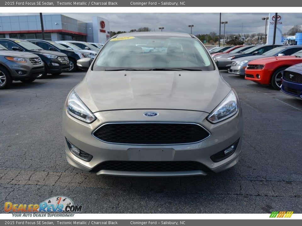 2015 Ford Focus SE Sedan Tectonic Metallic / Charcoal Black Photo #7