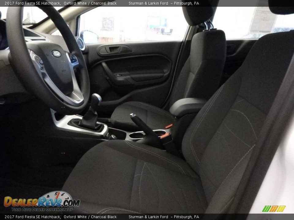 2017 Ford Fiesta SE Hatchback Oxford White / Charcoal Black Photo #8