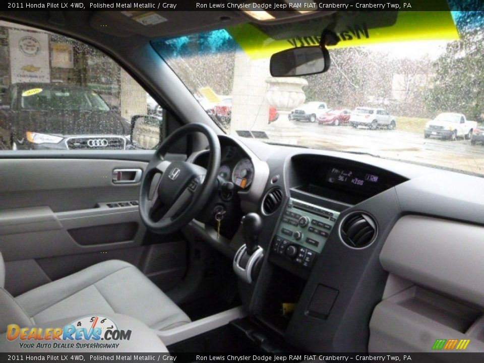 2011 Honda Pilot LX 4WD Polished Metal Metallic / Gray Photo #7