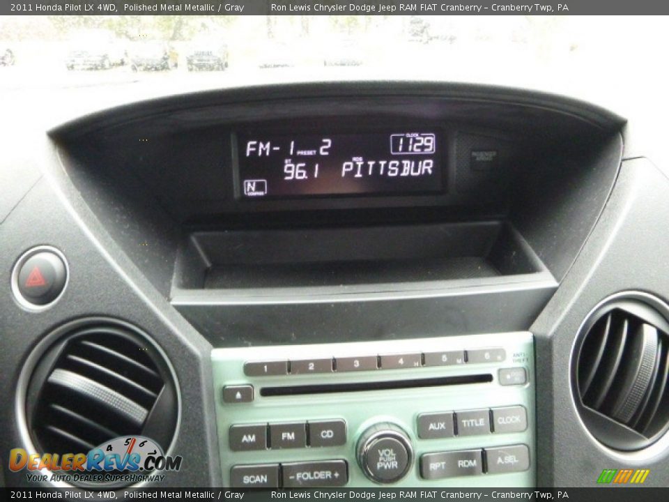 2011 Honda Pilot LX 4WD Polished Metal Metallic / Gray Photo #17