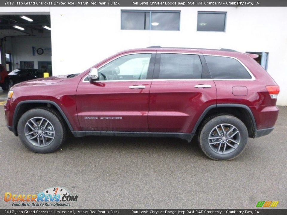 2017 Jeep Grand Cherokee Limited 4x4 Velvet Red Pearl / Black Photo #3