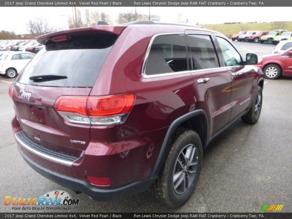 2017 Jeep Grand Cherokee Limited 4x4 Velvet Red Pearl / Black Photo #7