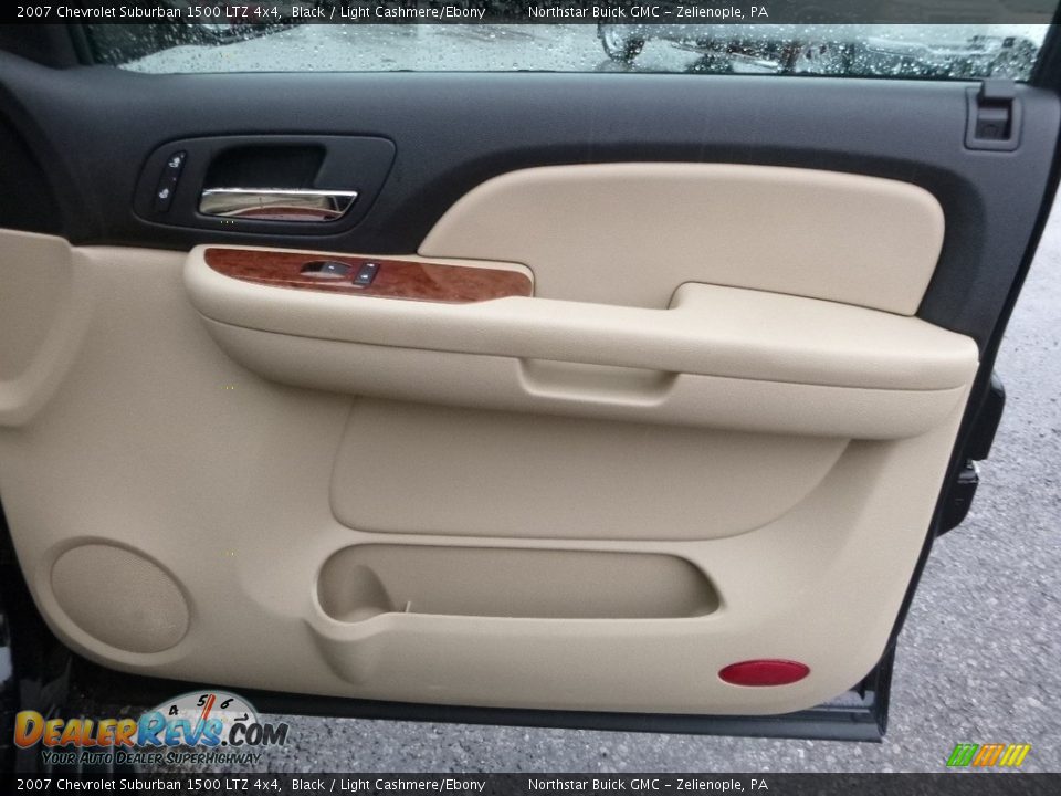 2007 Chevrolet Suburban 1500 LTZ 4x4 Black / Light Cashmere/Ebony Photo #6