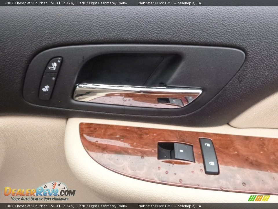 2007 Chevrolet Suburban 1500 LTZ 4x4 Black / Light Cashmere/Ebony Photo #7