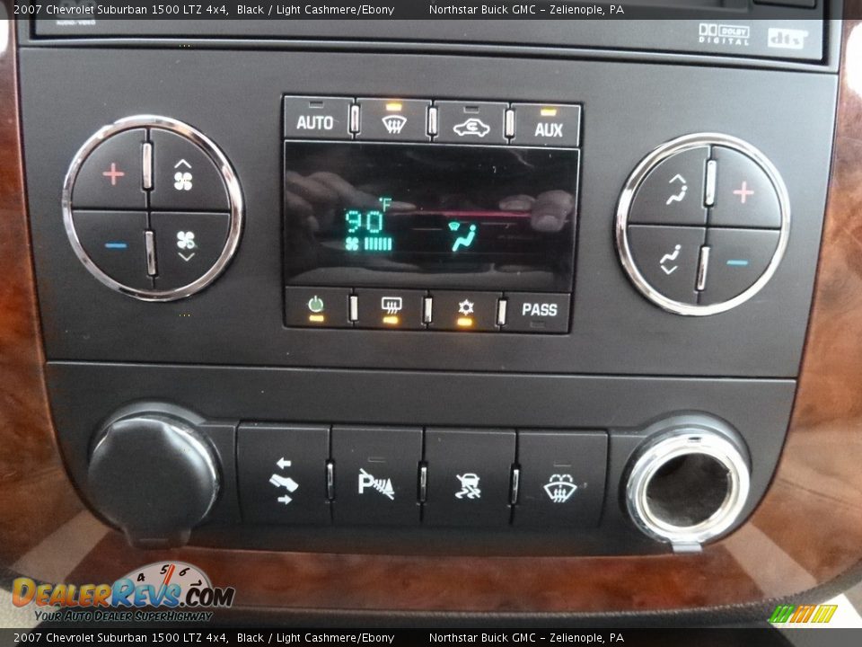 2007 Chevrolet Suburban 1500 LTZ 4x4 Black / Light Cashmere/Ebony Photo #28