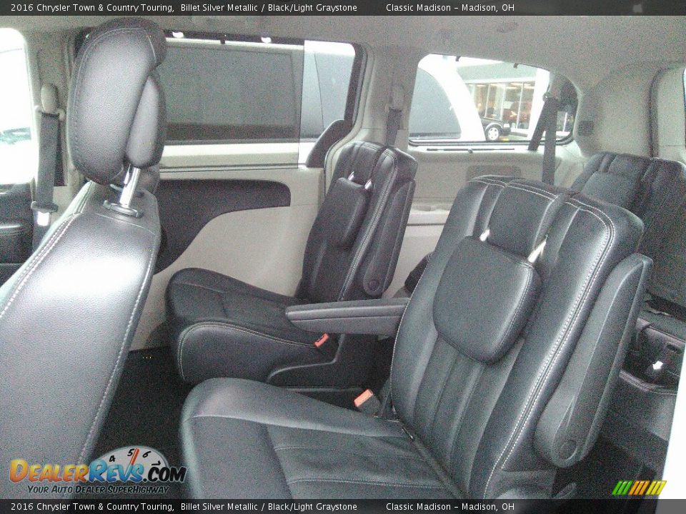 2016 Chrysler Town & Country Touring Billet Silver Metallic / Black/Light Graystone Photo #14