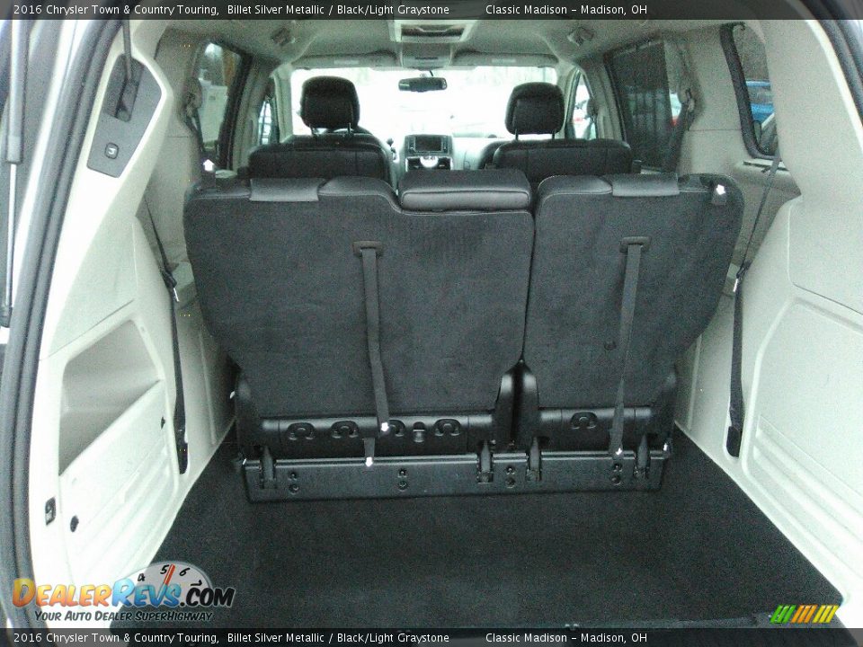 2016 Chrysler Town & Country Touring Billet Silver Metallic / Black/Light Graystone Photo #16