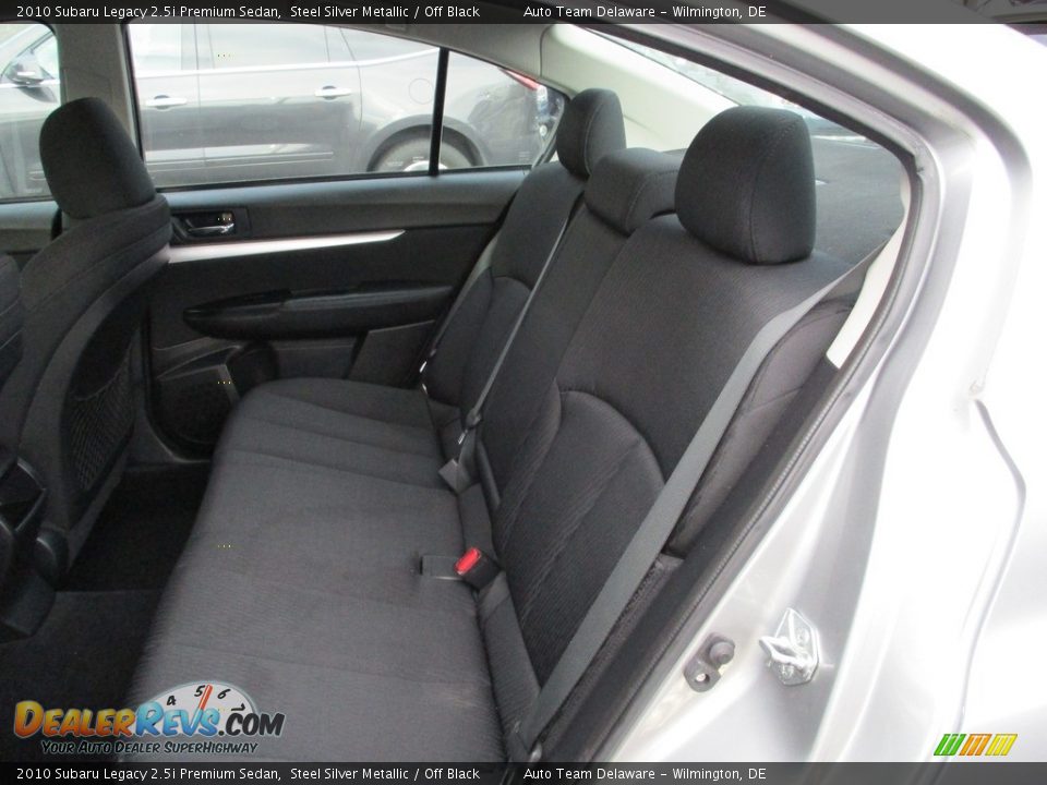 2010 Subaru Legacy 2.5i Premium Sedan Steel Silver Metallic / Off Black Photo #24