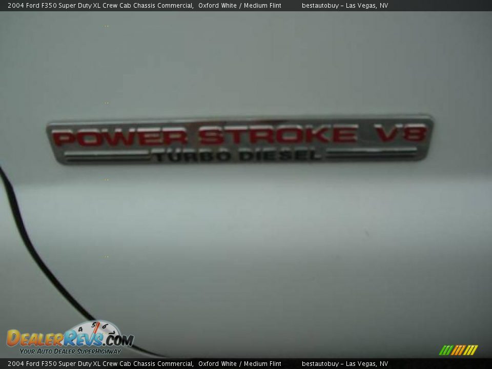 2004 Ford F350 Super Duty XL Crew Cab Chassis Commercial Oxford White / Medium Flint Photo #20