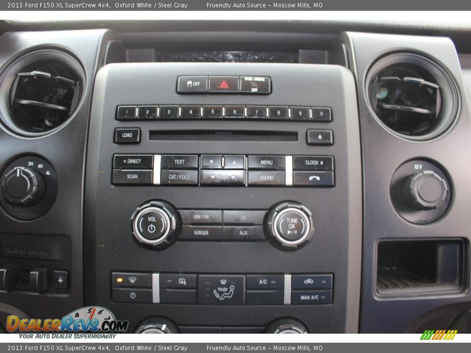 2013 Ford F150 XL SuperCrew 4x4 Oxford White / Steel Gray Photo #31