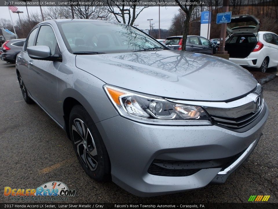 2017 Honda Accord LX Sedan Lunar Silver Metallic / Gray Photo #4