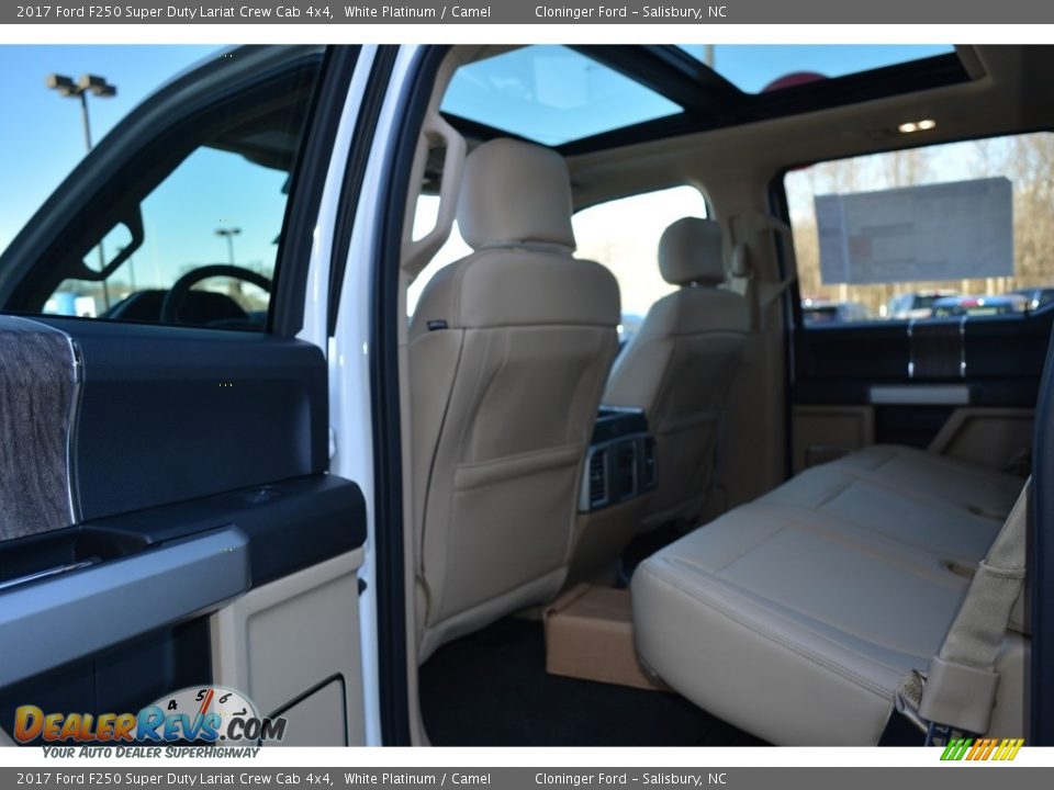 2017 Ford F250 Super Duty Lariat Crew Cab 4x4 White Platinum / Camel Photo #11