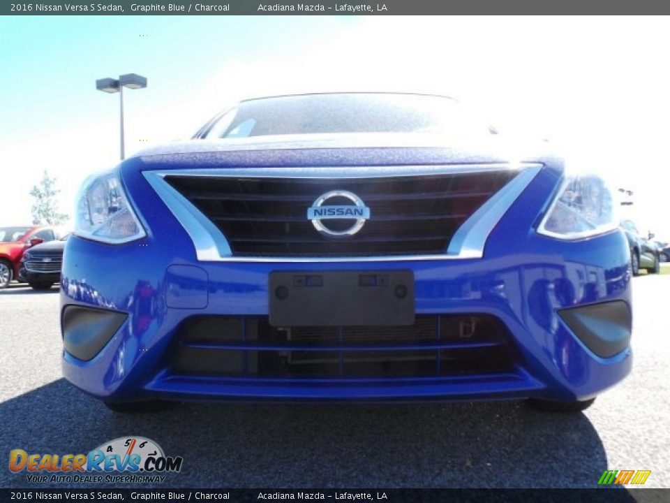 2016 Nissan Versa S Sedan Graphite Blue / Charcoal Photo #12