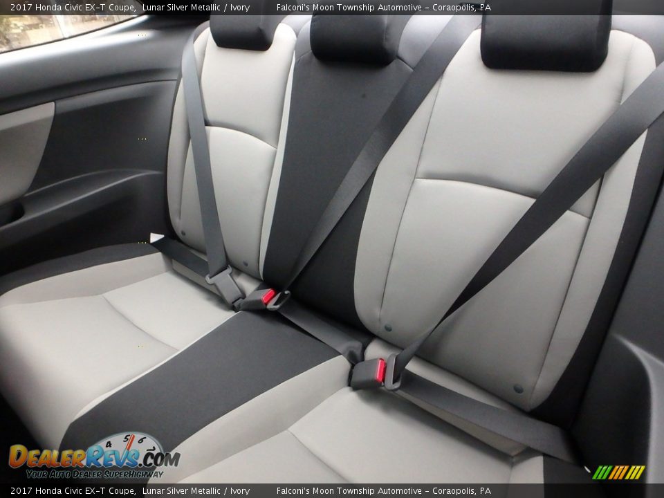 Rear Seat of 2017 Honda Civic EX-T Coupe Photo #6