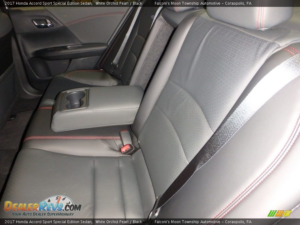 2017 Honda Accord Sport Special Edition Sedan White Orchid Pearl / Black Photo #6