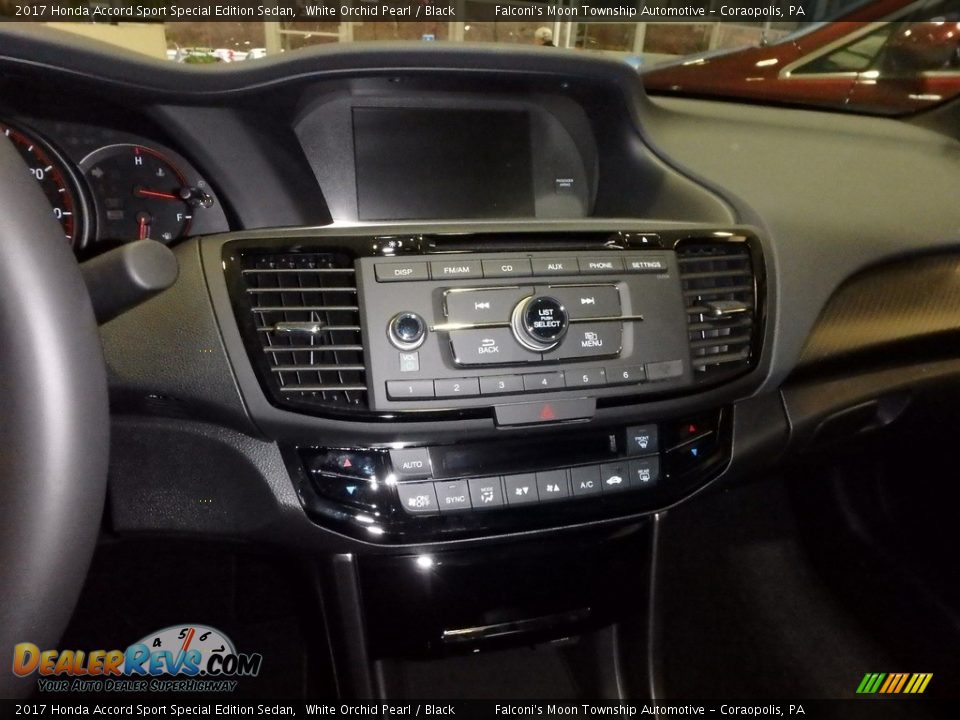 2017 Honda Accord Sport Special Edition Sedan White Orchid Pearl / Black Photo #9