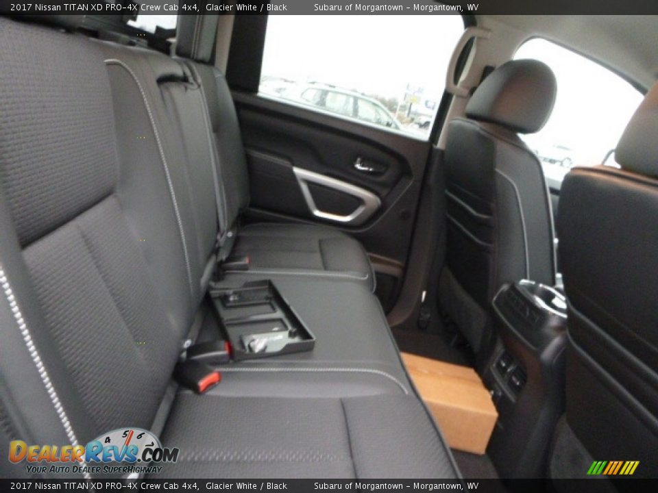 2017 Nissan TITAN XD PRO-4X Crew Cab 4x4 Glacier White / Black Photo #5