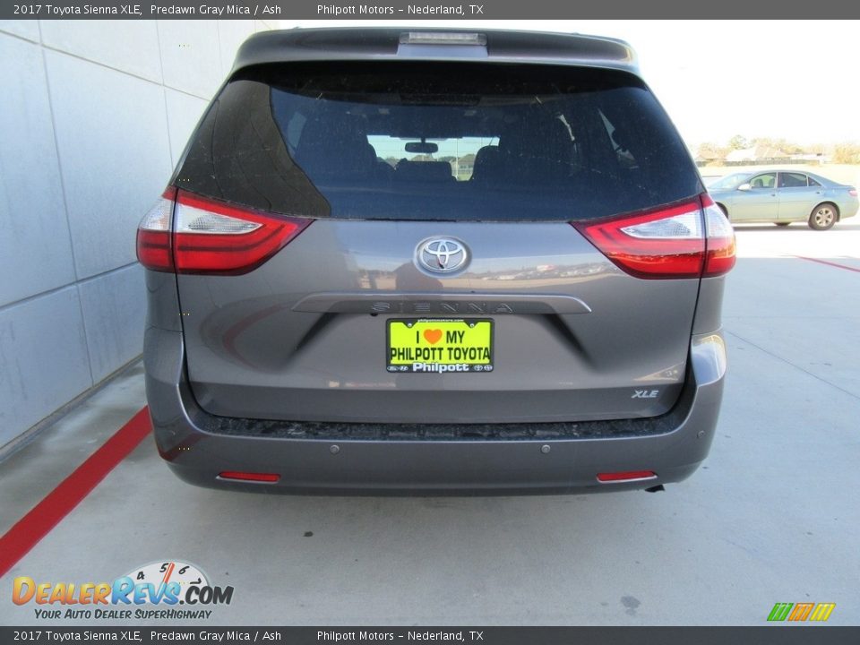 2017 Toyota Sienna XLE Predawn Gray Mica / Ash Photo #5