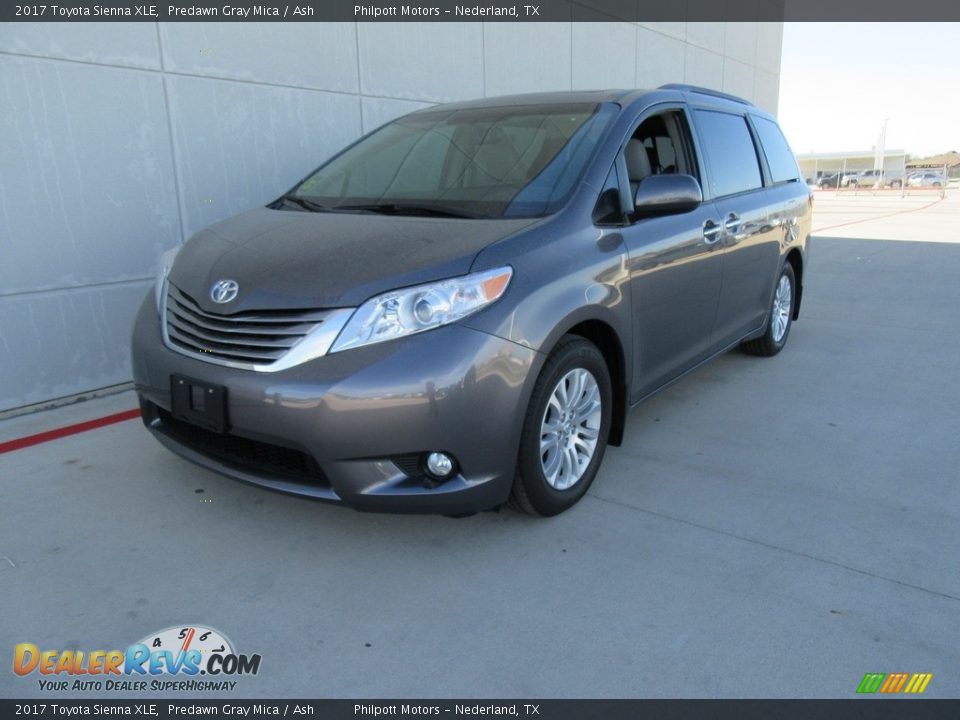 2017 Toyota Sienna XLE Predawn Gray Mica / Ash Photo #7