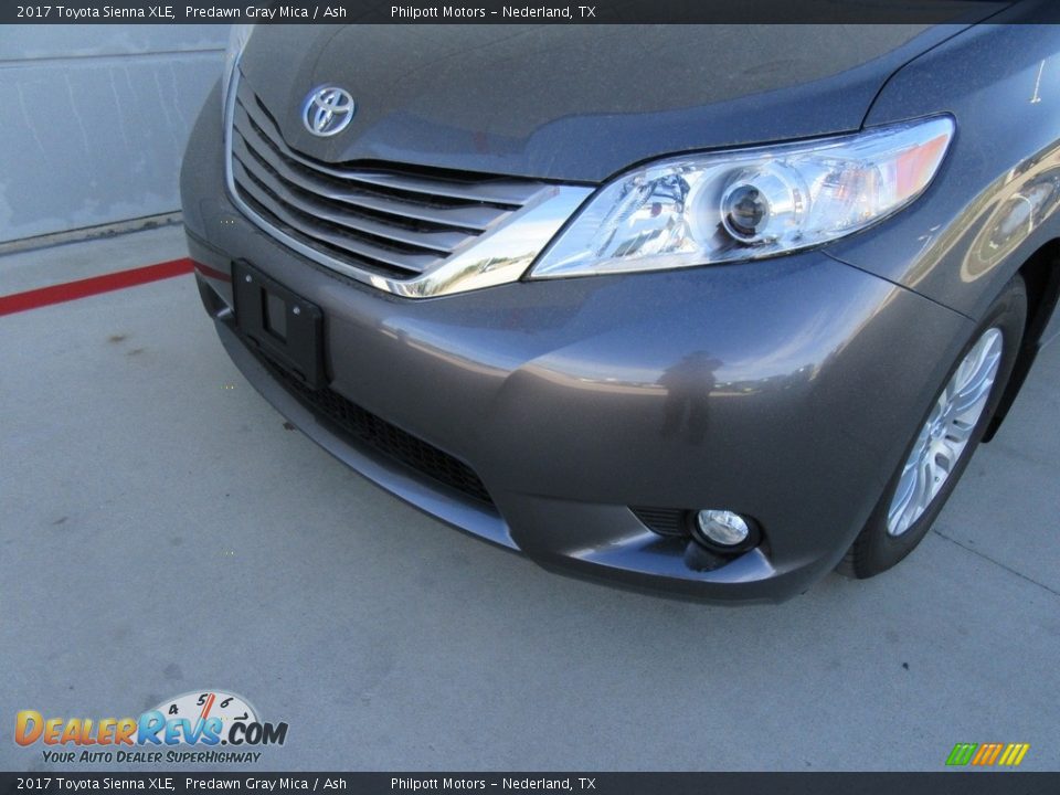 2017 Toyota Sienna XLE Predawn Gray Mica / Ash Photo #10