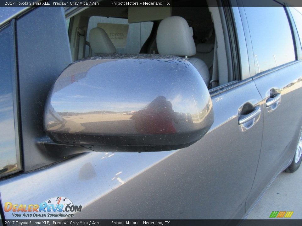 2017 Toyota Sienna XLE Predawn Gray Mica / Ash Photo #12