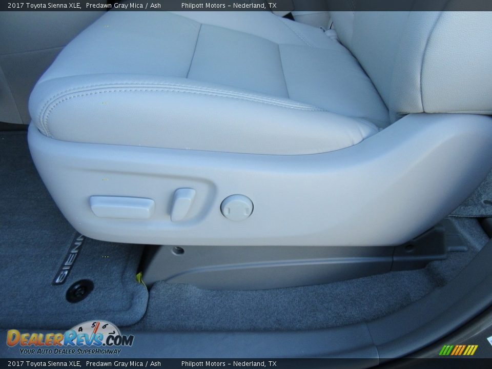 2017 Toyota Sienna XLE Predawn Gray Mica / Ash Photo #21