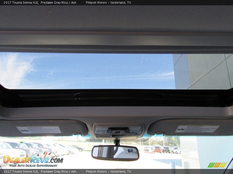 2017 Toyota Sienna XLE Predawn Gray Mica / Ash Photo #23