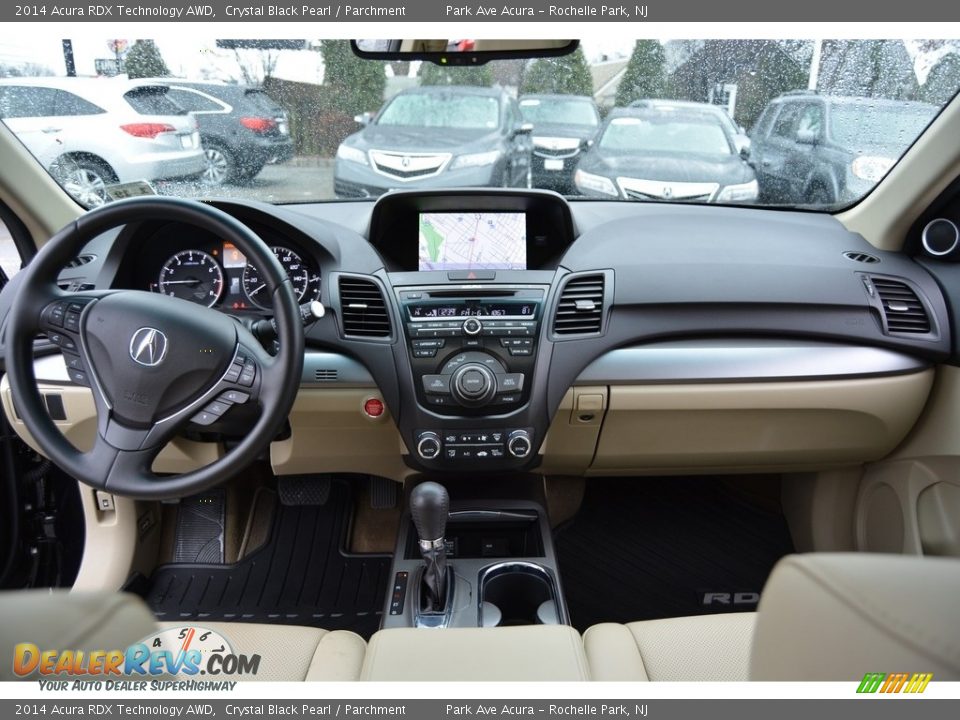 2014 Acura RDX Technology AWD Crystal Black Pearl / Parchment Photo #15