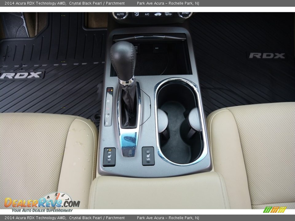 2014 Acura RDX Technology AWD Crystal Black Pearl / Parchment Photo #17