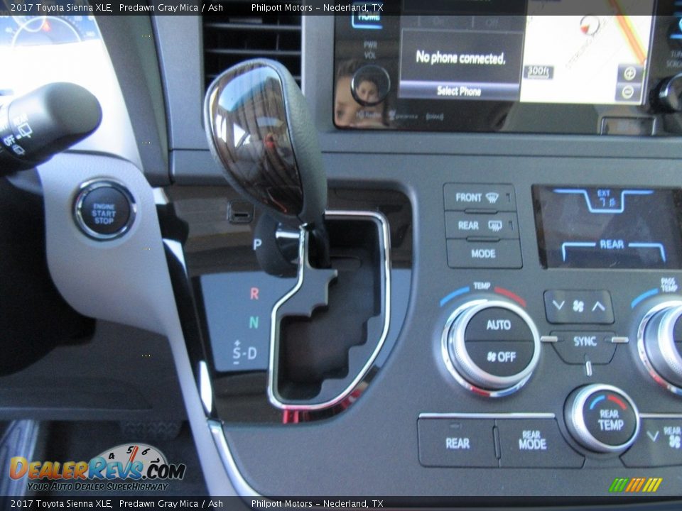 2017 Toyota Sienna XLE Predawn Gray Mica / Ash Photo #28